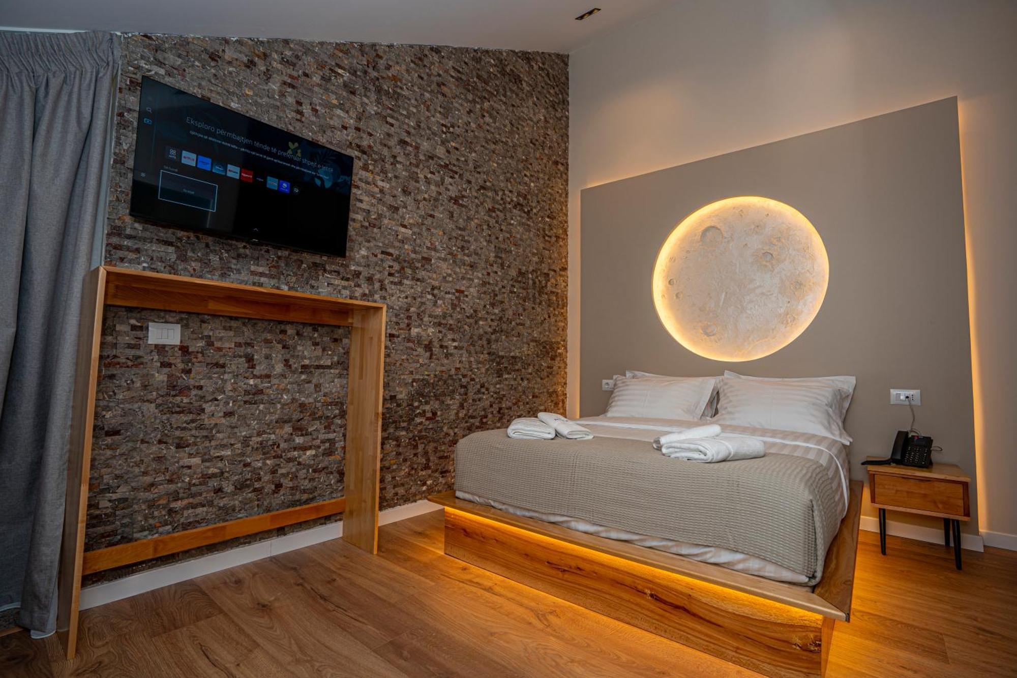Hotel Jezerca Теті Екстер'єр фото